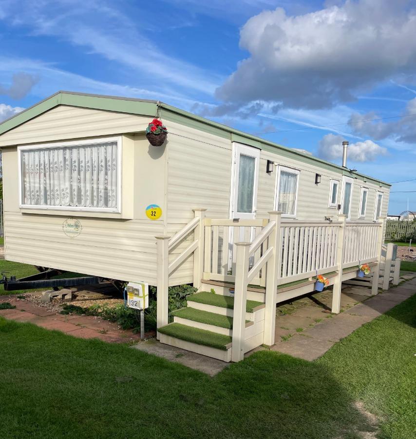 Sealands Highbury Next To Fantasy Island And Beach 8 Berth Beds Made Up For Arrival 잉골드멜스 외부 사진