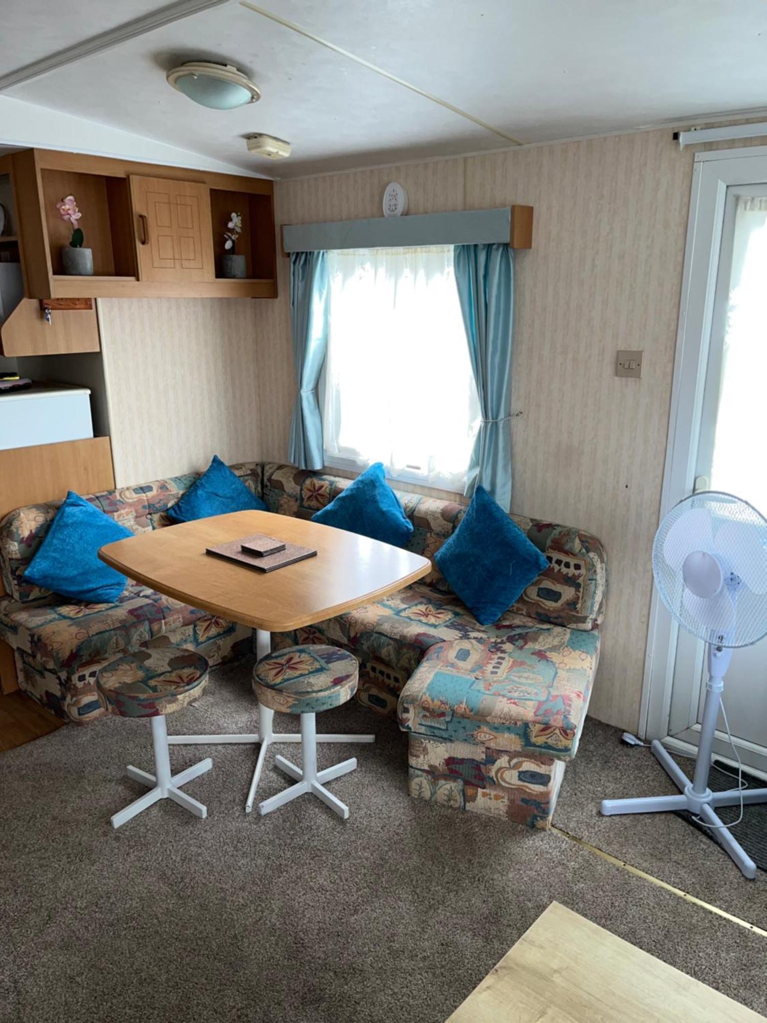 Sealands Highbury Next To Fantasy Island And Beach 8 Berth Beds Made Up For Arrival 잉골드멜스 외부 사진